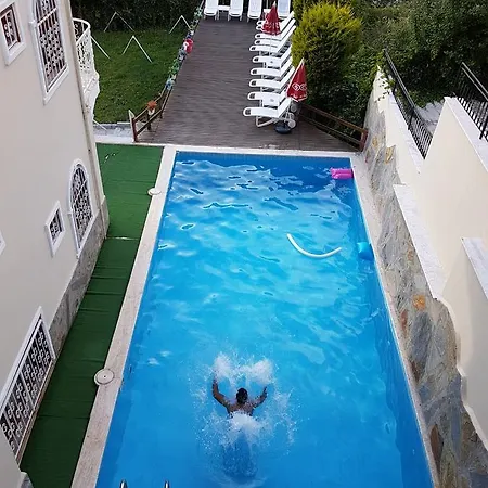 Ersah Kusadasi